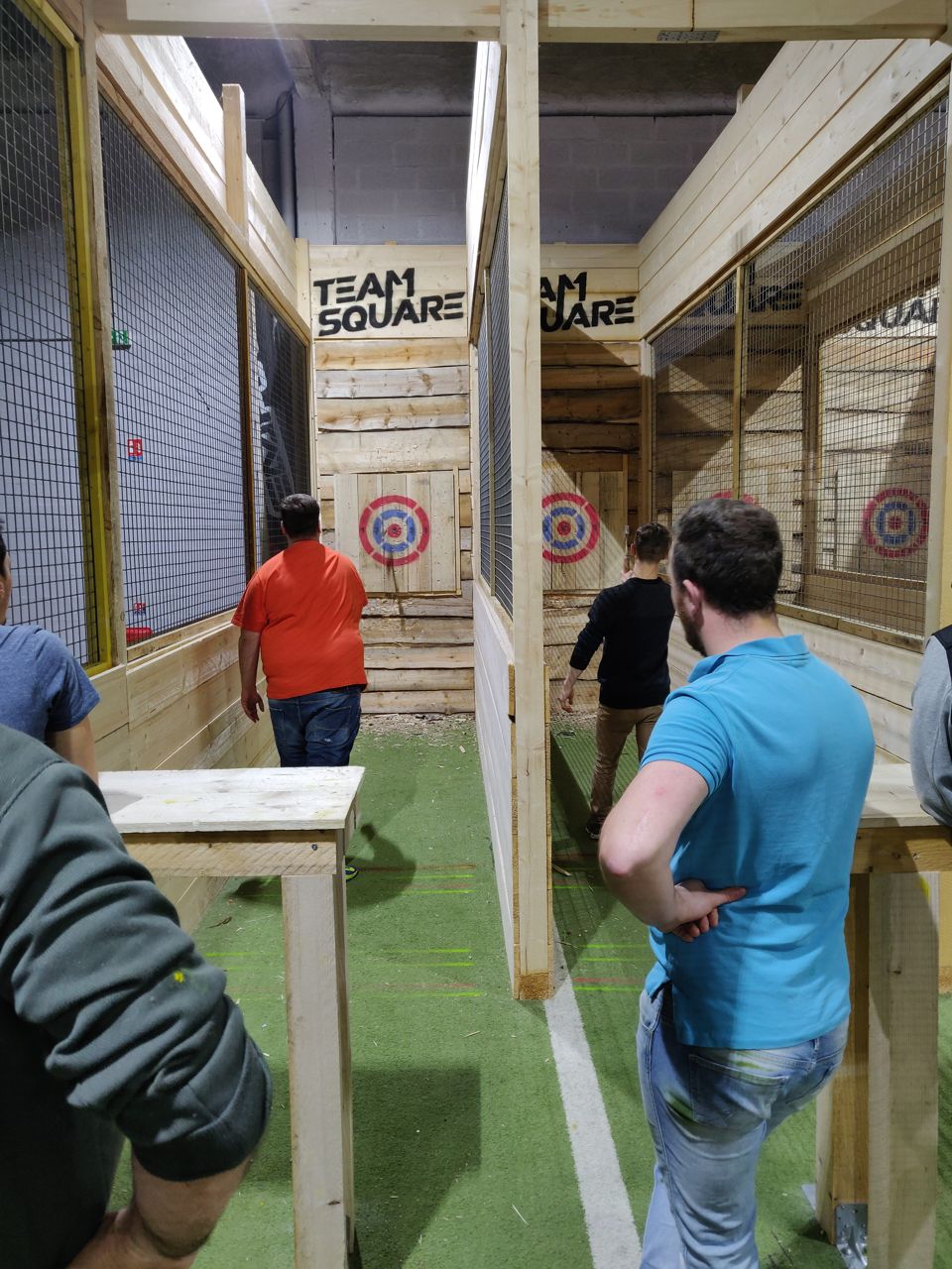Session de lancer de hache chez Team Square
