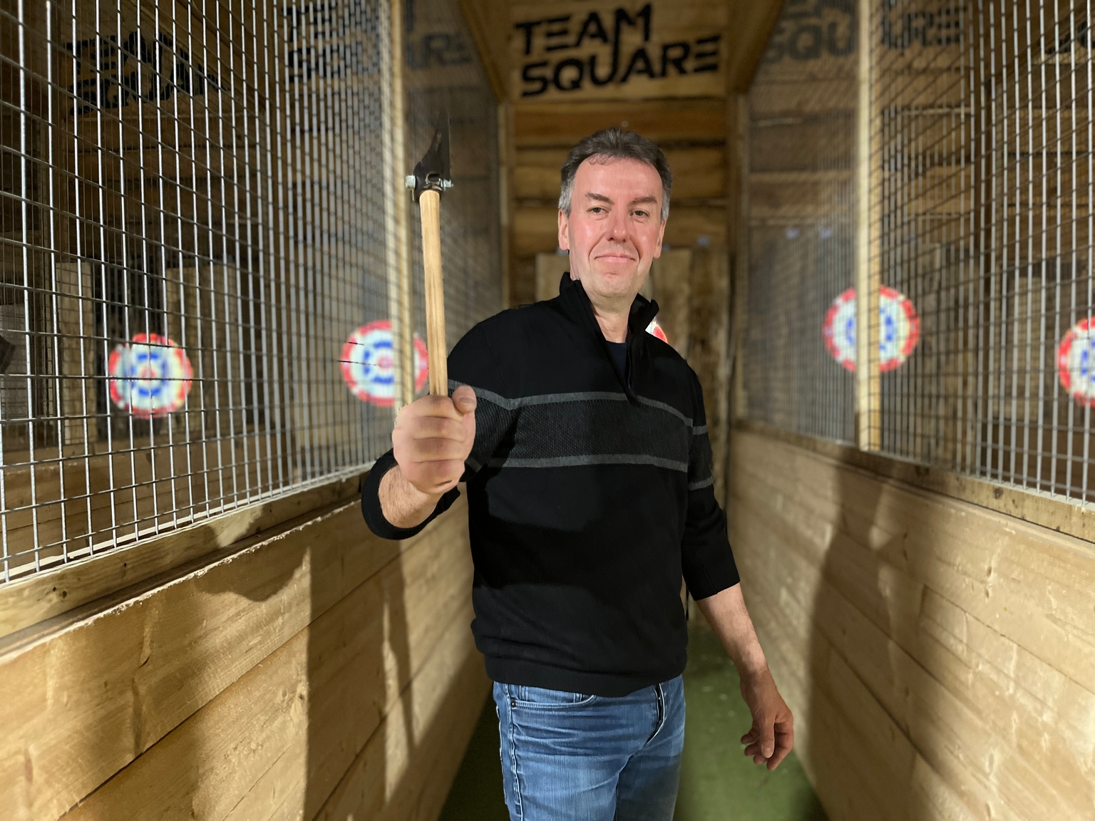 Lancer de hache à Arras chez Team Square